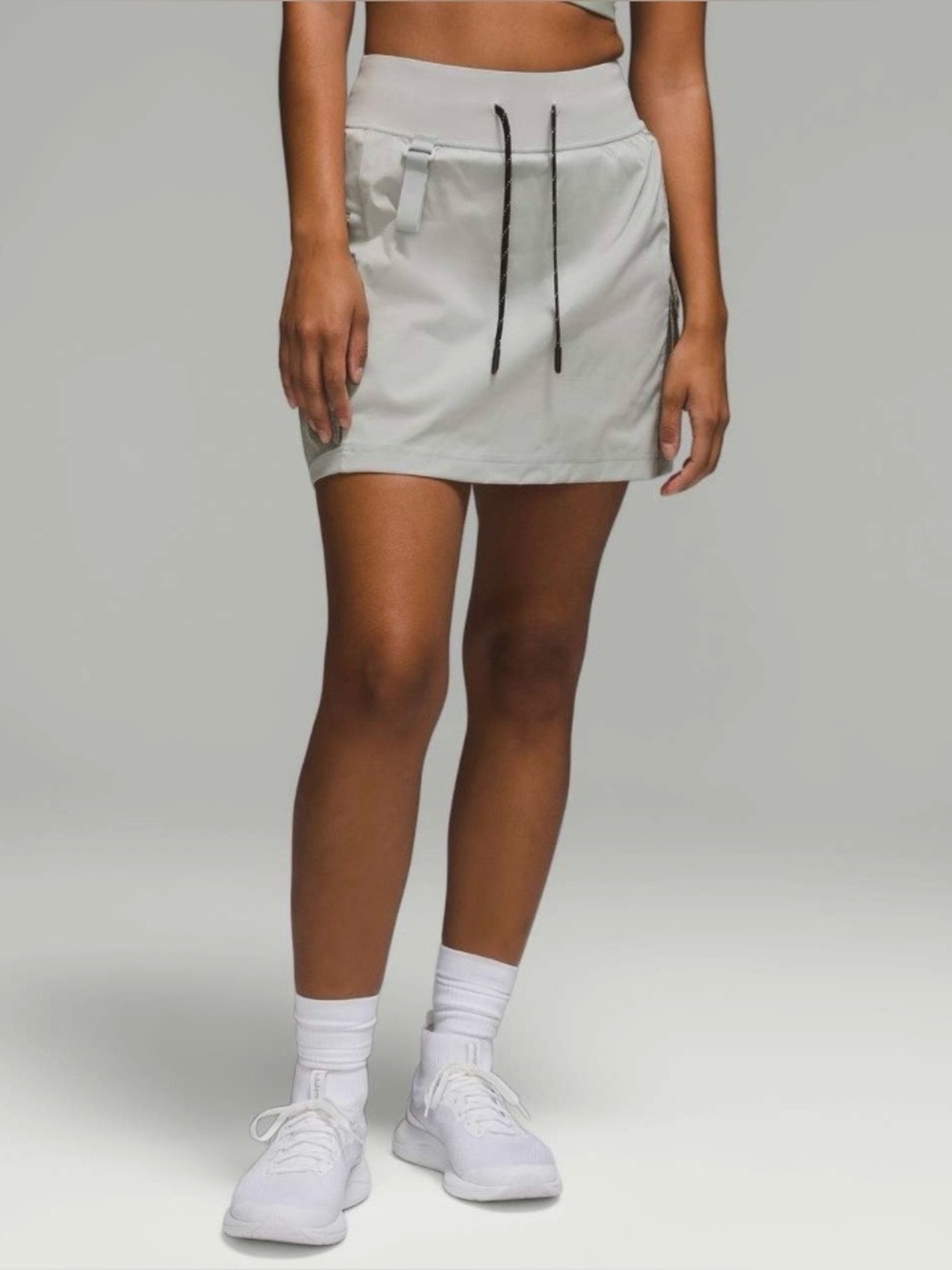 Lululemon Multi-Pocket Cargo High-Rise Hiking Skirt Size 10 Seal Grey Lined $98